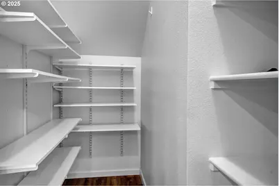 2170 Bobcat Ave SW, Albany, OR 97321 - Photo 16