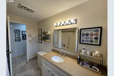 6715 SW Inlet Ave, Lincoln City, OR 97367 - Photo 10