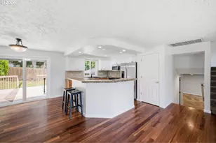 2417 SE Higgins Dr, Vancouver, WA 98683 - Photo 8