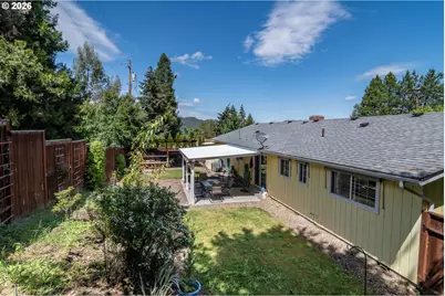 956 W Pilger St, Roseburg, OR 97471 - Photo 30