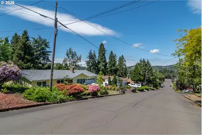956 W Pilger St, Roseburg, OR 97471 - Photo 34