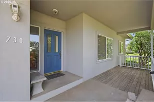730 N 9th St, Harrisburg, OR 97446 - Photo 6
