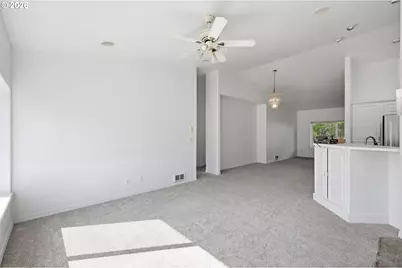 730 N 9th St, Harrisburg, OR 97446 - Photo 16