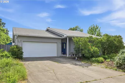 730 N 9th St, Harrisburg, OR 97446 - Photo 4
