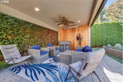 2074 SE Linden Pl, Gresham, OR 97080 - Photo 30