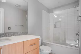 6520 NE Grand Ave, Portland, OR 97211 - Photo 28