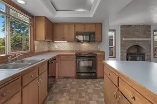 5137 NE Stable Dr, Hillsboro, OR 97124 - Photo 8
