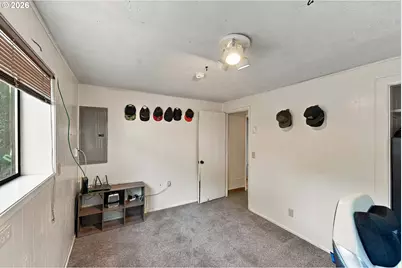 900 Oakway Dr, Coos Bay, OR 97420 - Photo 30