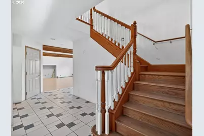 73028 Puckett Ln, Rainier, OR 97048 - Photo 8