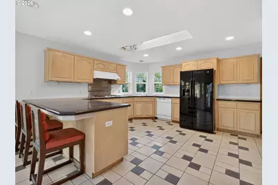 73028 Puckett Ln, Rainier, OR 97048 - Photo 12