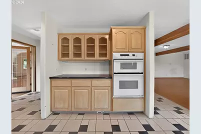 73028 Puckett Ln, Rainier, OR 97048 - Photo 14