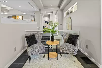 14400 Uplands Dr, Lake Oswego, OR 97034 - Photo 14