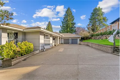 14400 Uplands Dr, Lake Oswego, OR 97034 - Photo 2