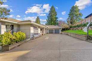 14400 Uplands Dr, Lake Oswego, OR 97034 - Photo 2