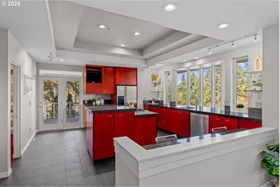 14400 Uplands Dr, Lake Oswego, OR 97034 - Photo 16