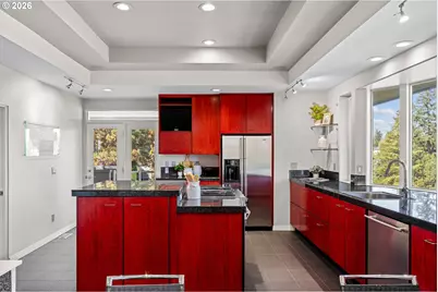 14400 Uplands Dr, Lake Oswego, OR 97034 - Photo 20