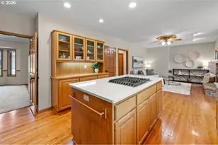 1311 Victorian Way, Eugene, OR 97401 - Photo 18