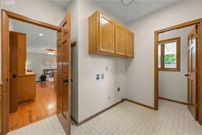 1311 Victorian Way, Eugene, OR 97401 - Photo 20