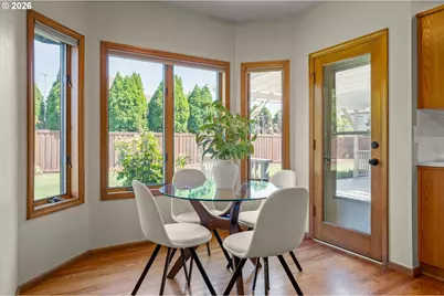 1311 Victorian Way, Eugene, OR 97401 - Photo 12