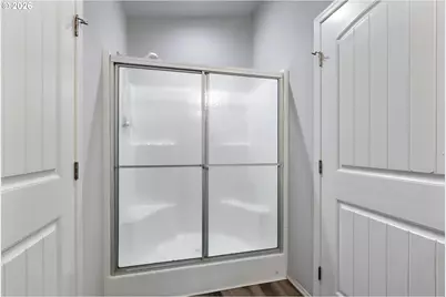 308 E Humboldt St, Bingen, WA 98605 - Photo 20