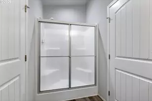 308 E Humboldt St, Bingen, WA 98605 - Photo 20