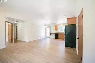 91537 Oklahoma Hill Dr, Clatskanie, OR 97016 - Photo 4