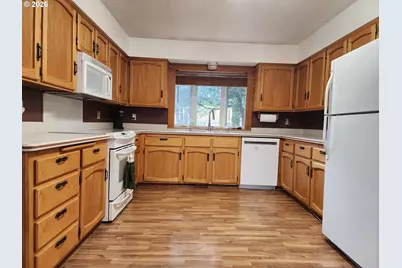 25033 S Beeson Rd, Beavercreek, OR 97004 - Photo 4