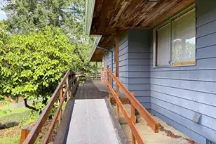 19955 SE Tillstrom Rd, Damascus, OR 97089 - Photo 18