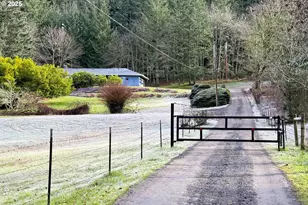 19955 SE Tillstrom Rd, Damascus, OR 97089 - Photo 8