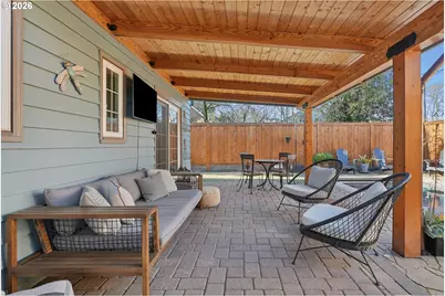 112 W 35th St, Vancouver, WA 98660 - Photo 26