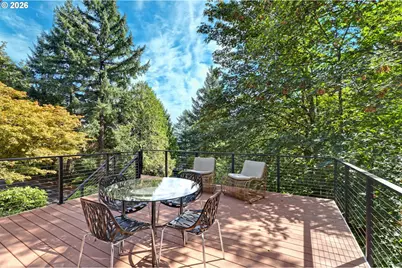 330 NW Royal Blvd, Portland, OR 97210 - Photo 26