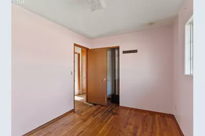 9336 SE Regents Dr, Milwaukie, OR 97222 - Photo 14