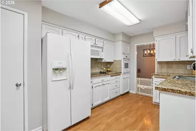 486 NE Scott Ave, Gresham, OR 97030 - Photo 12