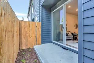 2381 SE 45th Ave, Portland, OR 97215 - Photo 16