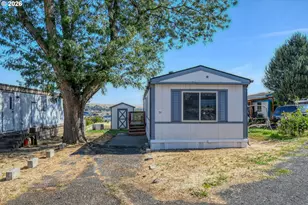 2801 SW Houtama Rd, Pendleton, OR 97801 - Photo 2