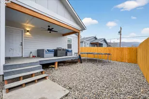 2160 Wabash Ave, Baker City, OR 97814 - Photo 2