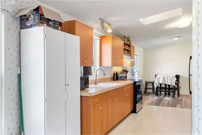 915 Home St, The Dalles, OR 97058 - Photo 12