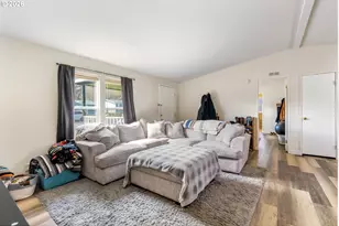 915 Home St, The Dalles, OR 97058 - Photo 16