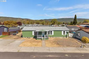915 Home St, The Dalles, OR 97058 - Photo 32
