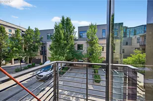 2144 NW 16th Ave, Portland, OR 97209 - Photo 14