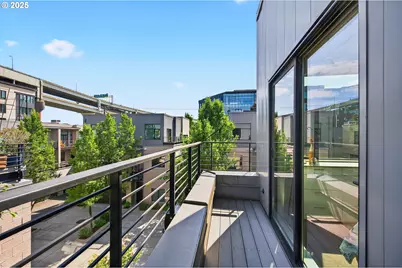 2144 NW 16th Ave, Portland, OR 97209 - Photo 24