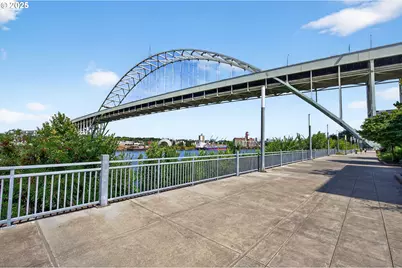 2144 NW 16th Ave, Portland, OR 97209 - Photo 36