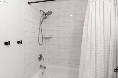 252 Foxtail Dr, Eugene, OR 97401 - Photo 16