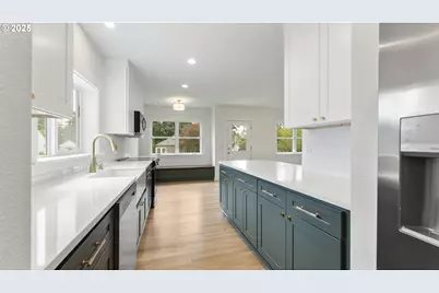 1838 NE 65th Ave, Portland, OR 97213 - Photo 14