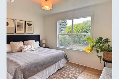 1838 NE 65th Ave, Portland, OR 97213 - Photo 8