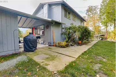 240 Pruden Hill Ln, Canyonville, OR 97417 - Photo 8