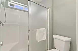 1247 SE Bianca St, Hillsboro, OR 97123 - Photo 26