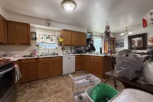 226 Cypress St, Brookings, OR 97415 - Photo 26