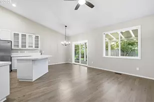 20155 Quinalt Dr, Oregon City, OR 97045 - Photo 22