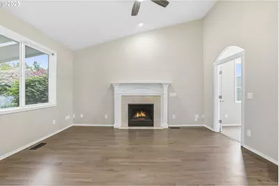 20155 Quinalt Dr, Oregon City, OR 97045 - Photo 14